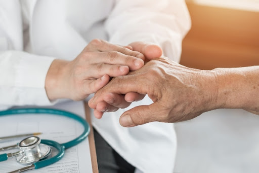 Do Pain Management Doctors Treat Arthritis?